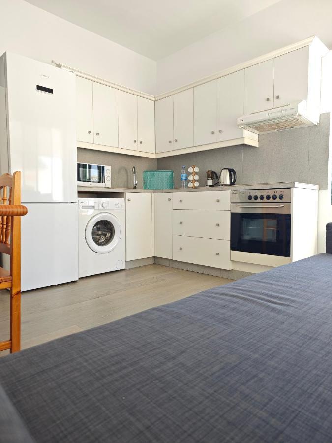 Cozy Apartment In Front Of The Natural Pools El Pris Eksteriør billede